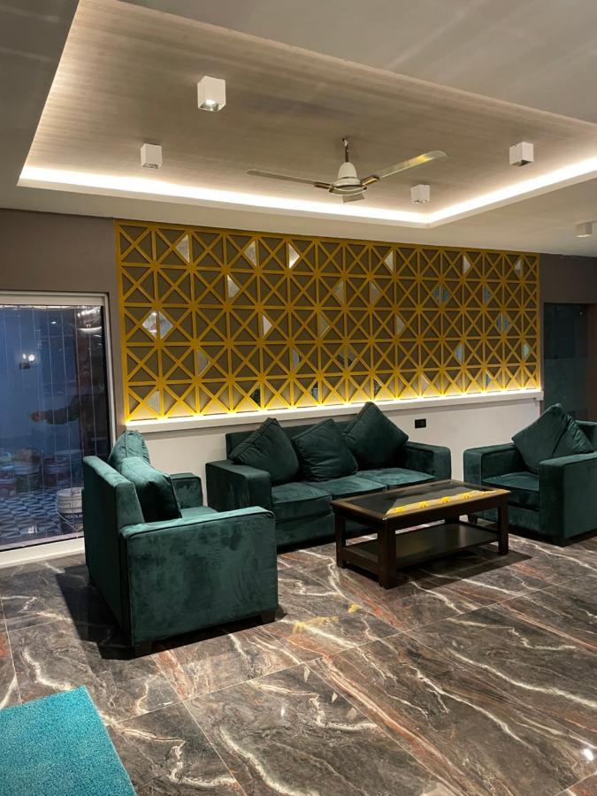 Hotel Sri. Keonjhargarh 外观 照片
